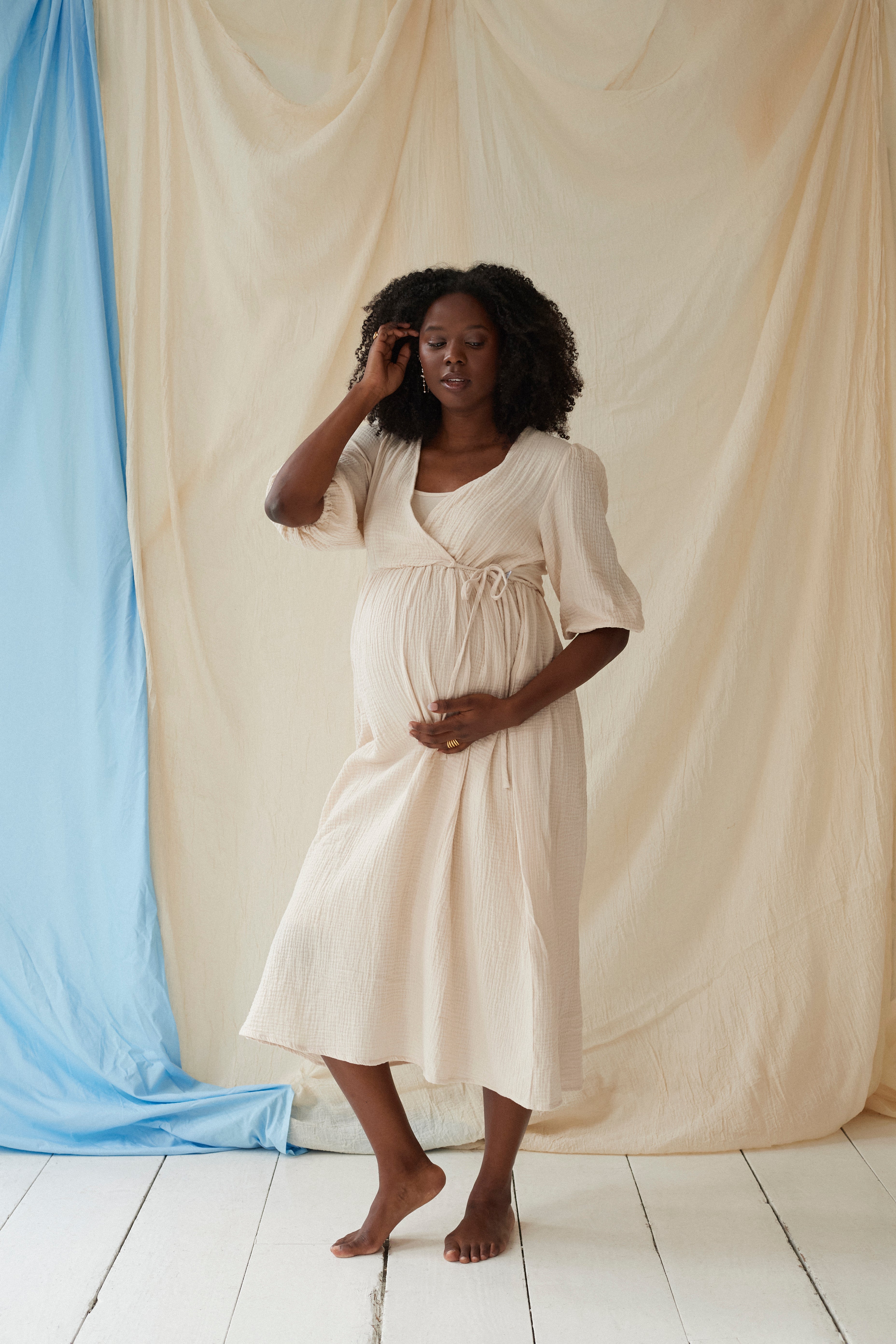 Pregnancy dress in beige | ATELIER MELON: Pregnancy wear, reinvented. Atelier Melon Pregnancy dress in beige | ATELIER MELON: Pregnancy wear, reinvented. Atelier Melon